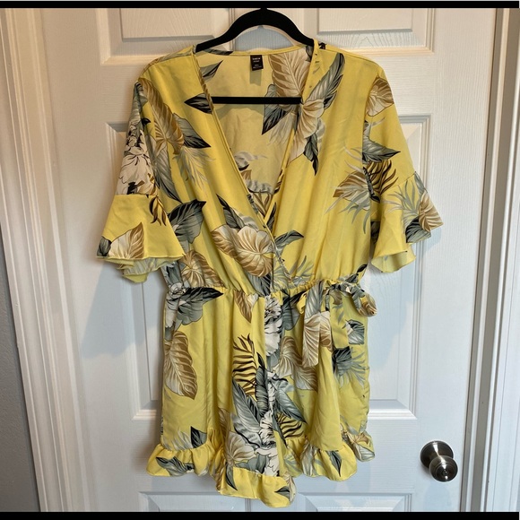 SHEIN: yellow romper